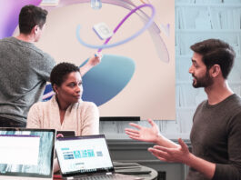 Eight steps for managing your support team content with AI tools