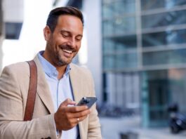 5 ChatGPT Prompts To Become The Go-To Expert In Your Niche Overnight