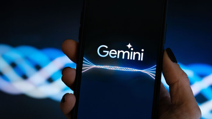 2Mjnw3ZwyW3UUBbacpQExf.jpg Gemini on a mobile phone