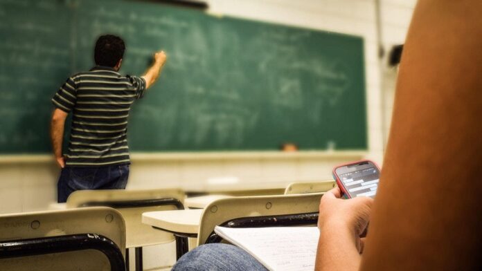 3-schools-turn-to-handwritten-exams-as-ai-cheating-surges.jpg Schools fight AI cheating with return to pen and paper blue books