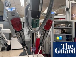 Robot surgery on humans could be trialled within decade after success on pig organs | Medical research