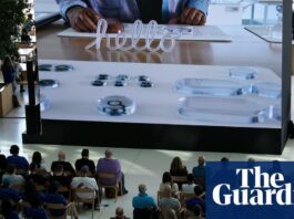AI takes backseat as Apple unveils software revamp and new apps | Apple