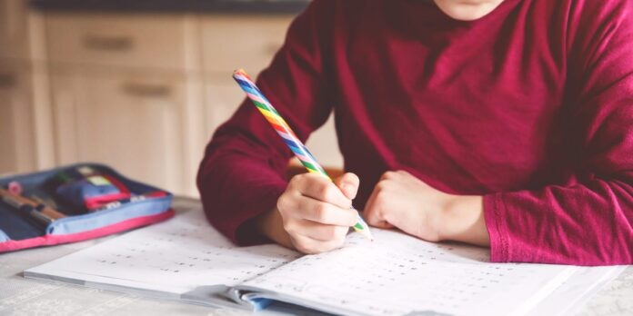 687728ad3d5881a51c1d66ca.jpeg OpenAI Economist Is Teaching His Kids These 4 Skills to Prepare for AI