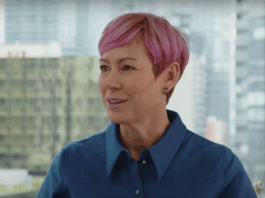 Colleen Aubrey, senior VP of applied AI Solutions at AWS, discusses the rise of agent workforces with theCUBE at AWS Leadership Summit 2025.