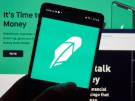 Raoul Pal Says Robinhood Letting Users Trade OpenAI, SpaceX Through Blockchain Is 'Democratization Of Finance' — End Of Public Vs Private Markets Has Begun - Robinhood Markets (NASDAQ:HOOD)