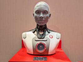 Does AI make us more humane? - Hamburg Business