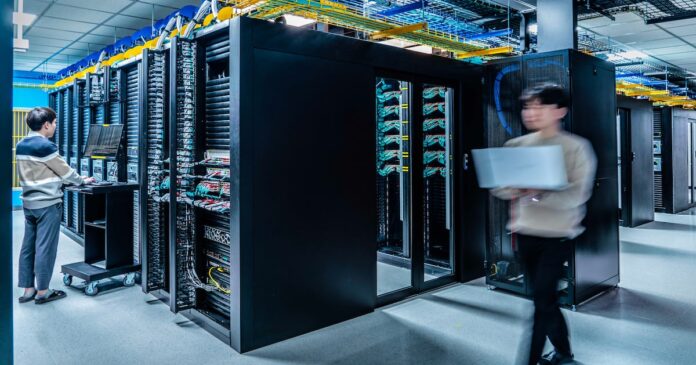 SK Telecom launches adot A.X 4.0, advanced AI model tailored for Korean language - CHOSUNBIZ - Chosunbiz