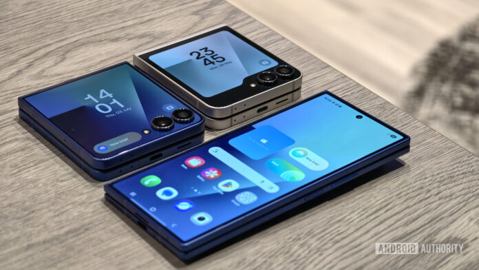 Samsung-Galaxy-Z-Flip-7-vs-Flip-7-FE-vs-Fold-7-1.jpg Samsung finally confirms whether or not it'll make you pay for Galaxy AI tools