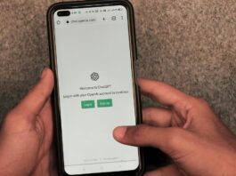 Mental health professionals in Singapore say they have been seeing more patients who tap AI chatbots for a listening ear.
