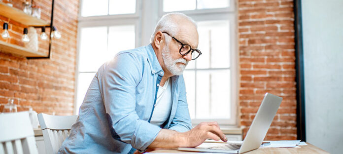 Using AI, researchers customize digital literacy training for small business owners