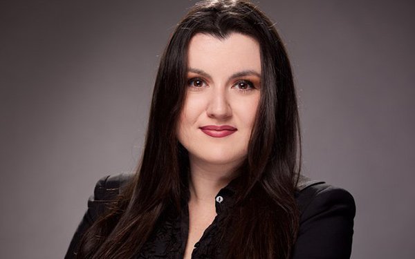 fidjisimo-600_IB2PHzd.jpg Instacart CEO Introduces Herself As OpenAI CEO Of Apps 07/22/2025