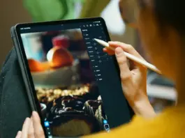 Fotor review: All-in-one AI tool for headshots, videos, and photo editing