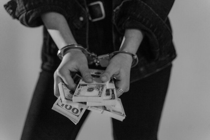pexels-tima-miroshnichenko-6266684-5-scaled.jpg FinTech-Global