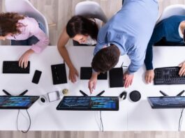 How to use AI tools in the workplace with help of expert advice in Gloucestershire