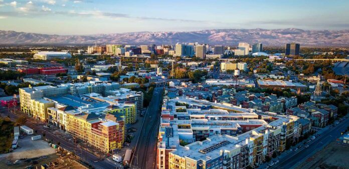urlhttp3A2F2Ferepublic-brightspot.s3.us-west-2.amazonaws.com2F2c2F302F9b5011ec4d208d8aee941c.jpeg San Jose Wants Its Workforce to Make Their Own AI Assistants