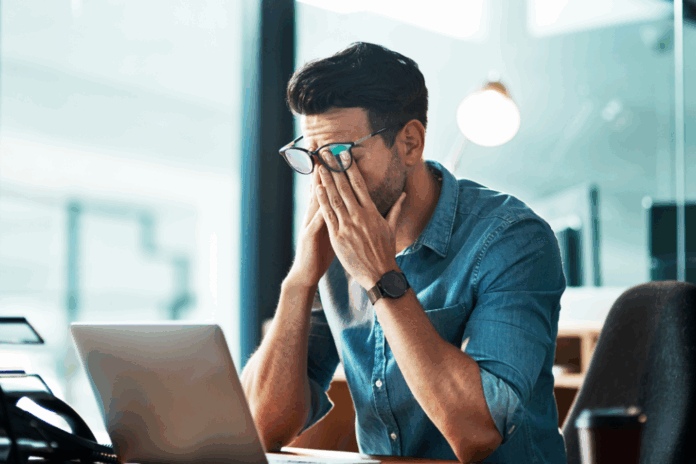 0244_638917691870780127.png ‘Overwhelmed’: AI hype crashing into harsh workplace reality
