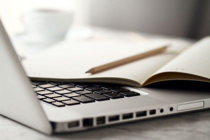 ChatGPT-assisted thesis services by Pinoy content creator draw criticism online