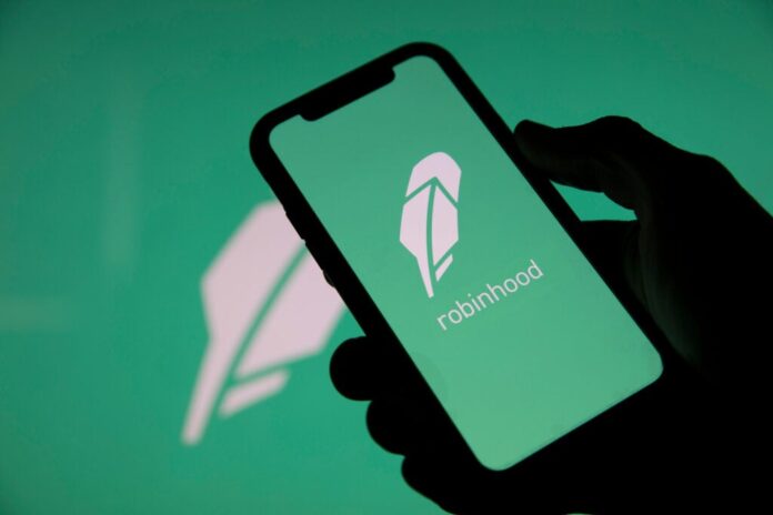 The-Robinhood-Trade.jpeg Robinhood Unveils Cortex AI Tool 'Digests' In UK, Bringing Real-Time Stock Explanations To Everyday Investors After 95% US Approval - Robinhood Markets (NASDAQ:HOOD)