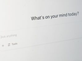 Businesses put at risk when employees use unauthorized AI tools at work