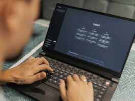 ChatGPT laptop