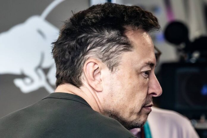 shutterstock_elon_musk.jpg xAI fires rocket at Apple and OpenAI, unfair to Grok • The Register