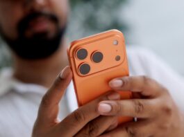 Apple Builds a ChatGPT-Like App to Help Test the Revamped Siri