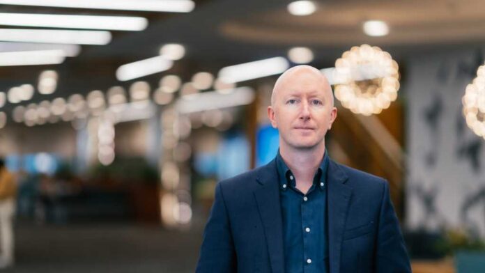 Joel Macfarlane (Datacom)