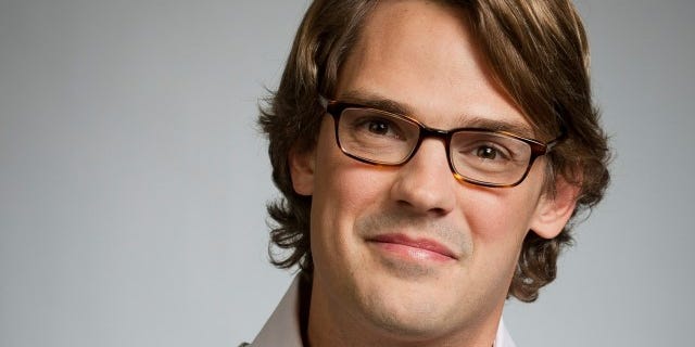 68ba1ce8f9db348adc0ae041.jpeg How a VC and Former Googler Built an AI-Powered Podcast Scanning App