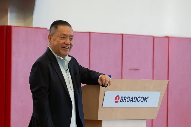 [News] Broadcom Reportedly Secures $10B Custom AI Chip Order from OpenAI, Lifts 2026 AI Sales Forecast