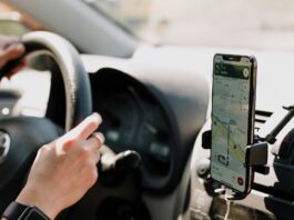 Google Discontinues Maps Driving Mode As It Transitions To Gemini