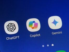 AI Chatbots: OpenAI ChatGPT, Microsoft Copilot, Google Gemini Smartphone Apps Icons Blue