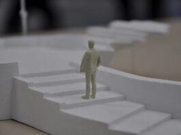 Transforming 3D Models into Videos with Gemini