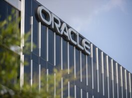 Oracle misses estimates but touts $30B OpenAI cloud deal