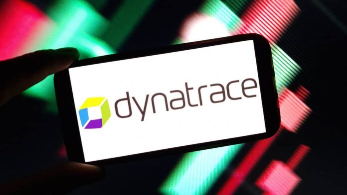 Dynatrace joins GitHub MCP Registry