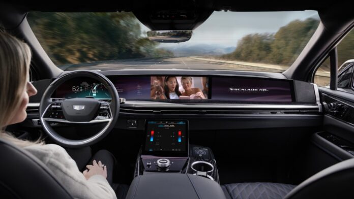 1761143485118.jpg GM announces eyes-off driving, conversational AI, and unified software platform