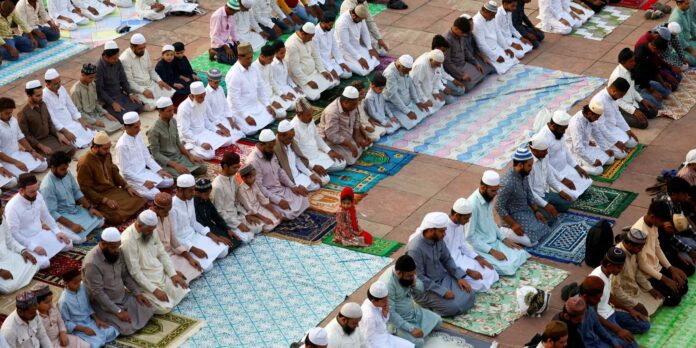 1761184837_https3A2F2Fcms-image-bucket-productionv3-ap-northeast-1-a7d2.s3.ap-northeast-1.amazonaws.com2Fim.jpeg AI tools amplify anti-Muslim hate on Indian social media: think tank