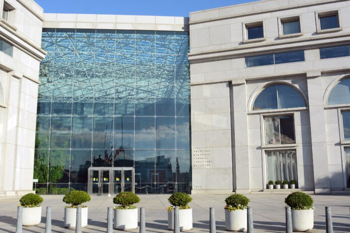 2560px-Thurgood_Marshall_Federal_Judiciary_Building_photo_D_Ramey_Logan.jpg Interim AI guidance for US courts aims for experimentation with guardrails