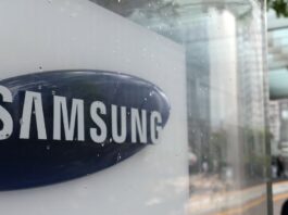 Samsung's Tiny AI Model Outperforms Larger Rivals in Reasoning - 조선일보