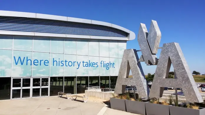 American Airlines Tests New AI Travel Search Tool for Unique Flight Booking
