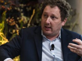 MasterClass founder says CEOs who are not using AI daily are only 80% as good as their peers—he’s saved an entire day of work thanks to a custom GPT