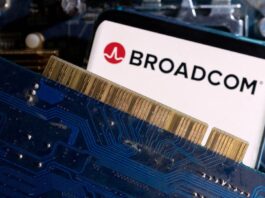 OpenAI, Broadcom Develop AI Chips for 10GW Data Center - 조선일보