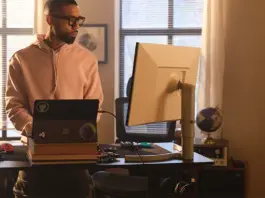 A man explores the best AI tools for job seekers