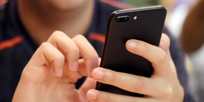 AI fueling rise of fake apps on iPhones, Androids: What to know