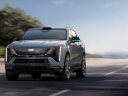 GM will remove CarPlay and Android Auto from more cars