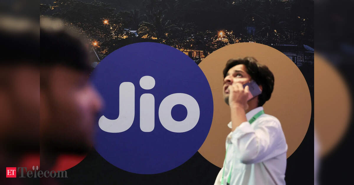 google-partners-with-reliance-jio-to-provide-free-access-to-gemini-ai-for-18-months.jpg Google Partners with Reliance Jio to Provide Free Access to Gemini AI for 18 Months, ETTelecom