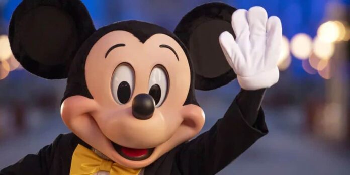 magic kingdom mickey