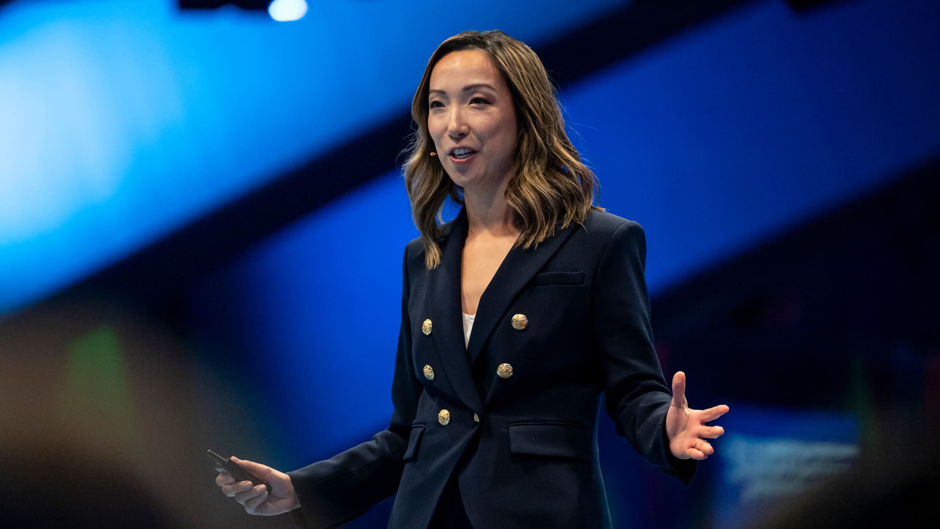 108107822-1740590136208-gettyimages-2171838292-2024_DREAMFORCE_CONFERENCE.jpeg HubSpot adds Meta executive Clara Shih to board of directors