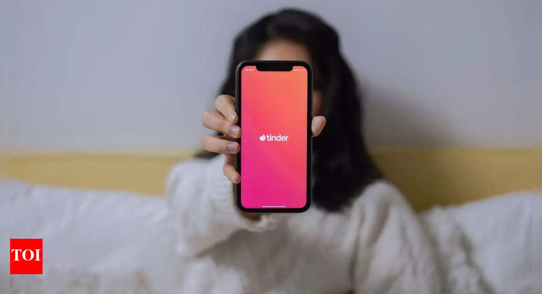 1762425943_photo.jpg Tinder is testing AI tool that will access user photos to suggest better matches