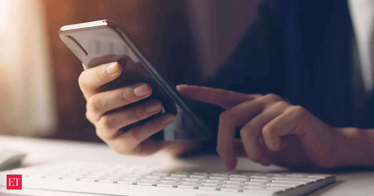 1762669837_articleshow.jpg Airtel-Perplexity to Jio-Gemini: Why global AI giants are offering free premium access in India