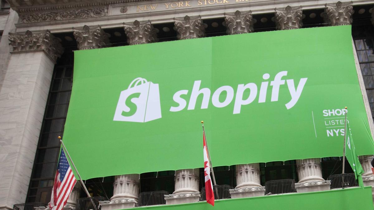 4930d8f3375796818fc2a27105fa8e9a.jpeg Shopify says AI traffic is up 7x since January, AI-driven orders are up 11x